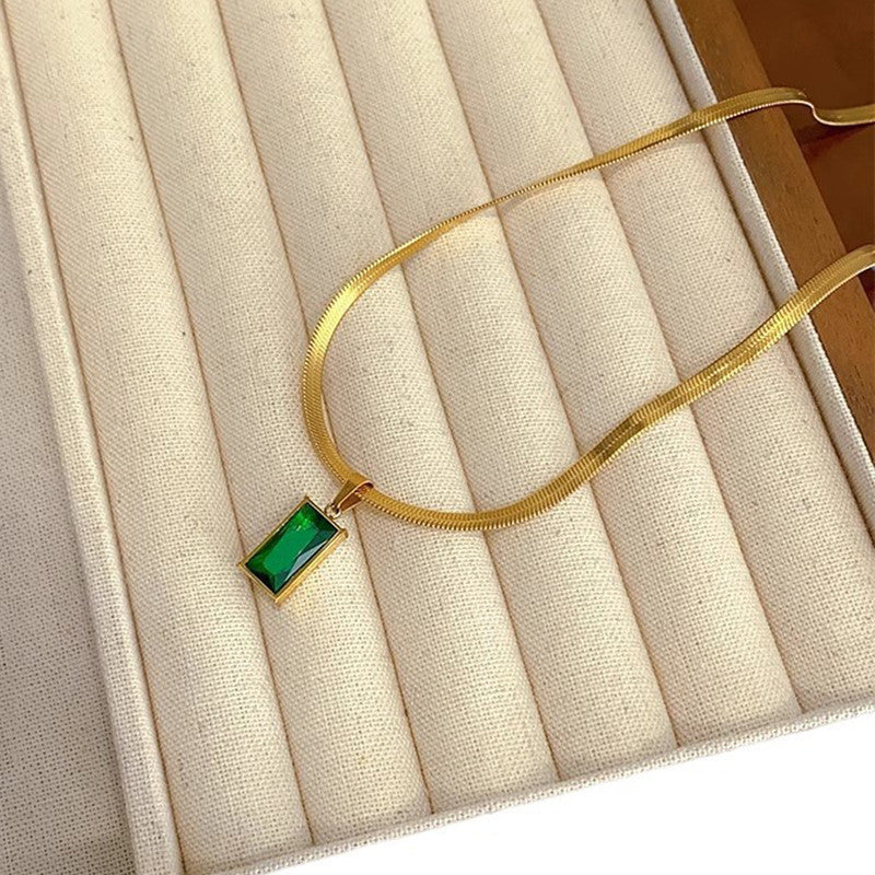 Gold-Plated Anti Tarnish Green Geometric Pendant |BittoBling| Modern Design | Birthday Gift Valentine| Aesthetic Jewelry | Accessories Chain - Bitto Bling 